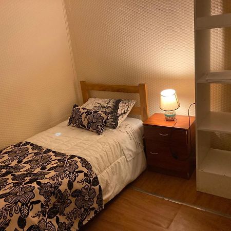 Hostal Hellen プエルト・ナタレス エクステリア 写真